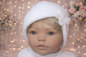 Preview: Wintertaufe Taufmütze aus Fleece Satin-Organza Blume